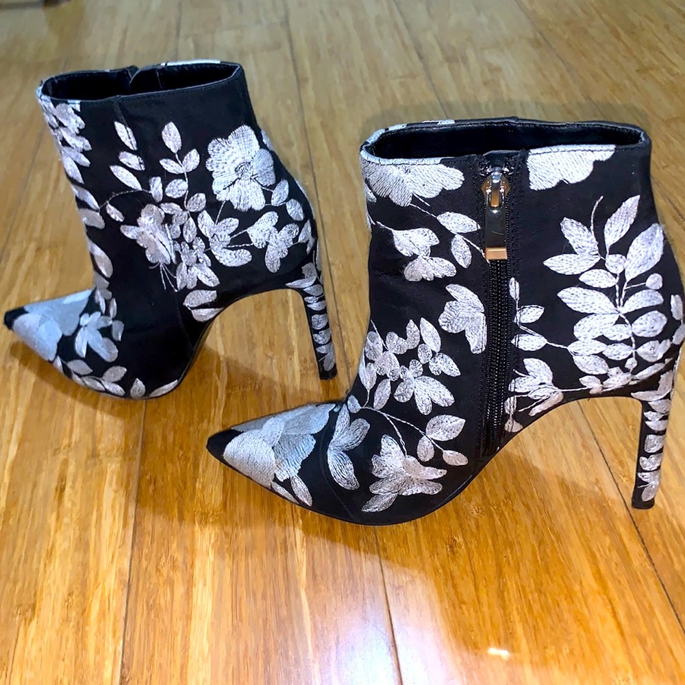 Floral boots